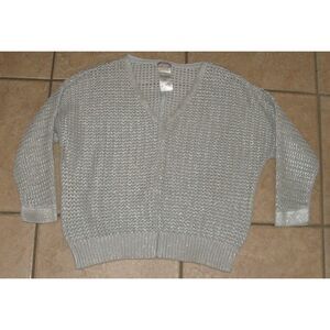 CHICO'S Sparkly Silver Gray Sz Medium Casual or Dress Open Weave V-Neck Sweater